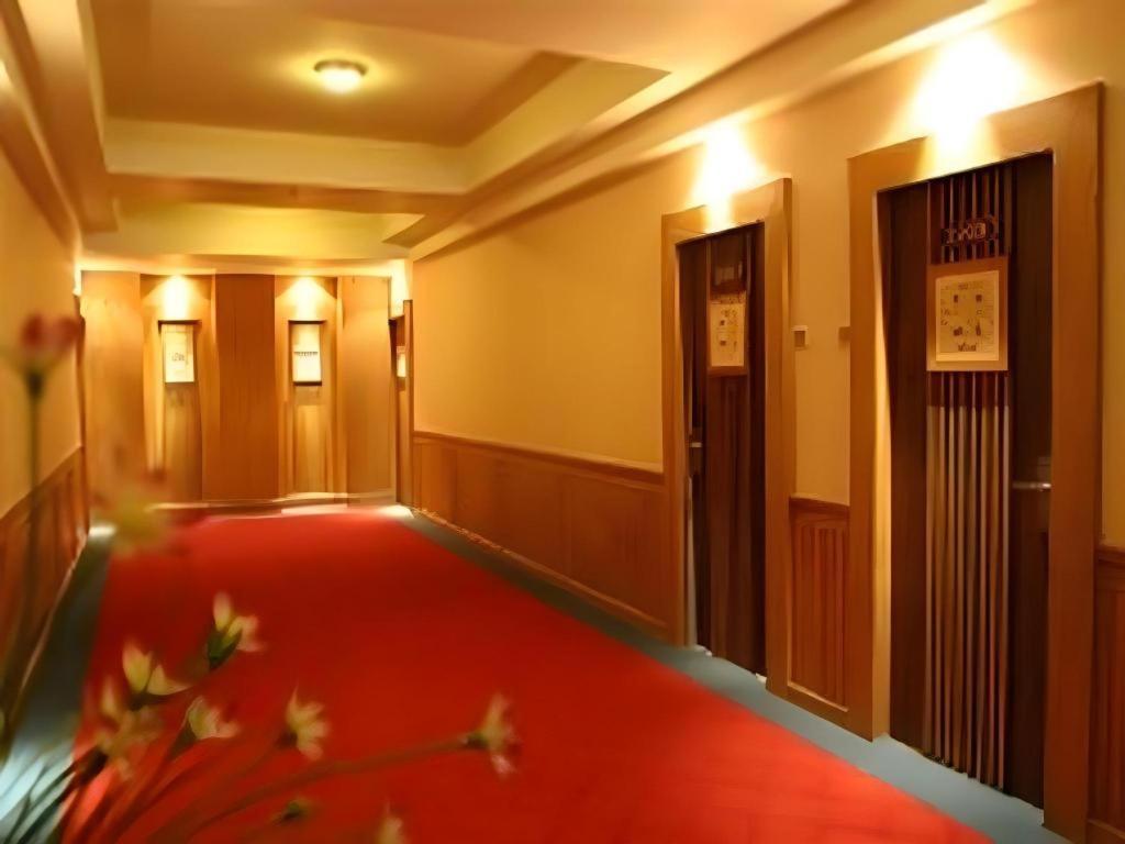 The Rich Hotel Nonthaburi Exterior foto